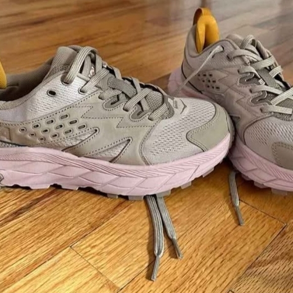 Hoka Women\'s Sneakers in Gray with Yellow Accents